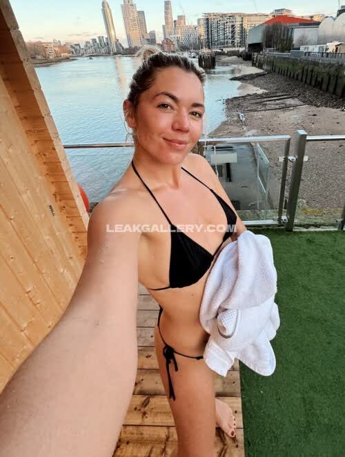 Danni.menzies Exclusive Leaked Nude OnlyFans #11493246