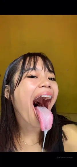 deraangela video thumbnail
