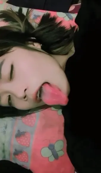 deraangela video thumbnail