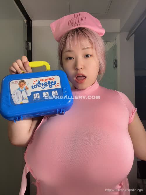 Dirungzi OnlyFans Nudi in Esclusiva Trapela #11826367