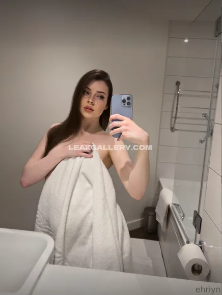 Ehriyn Exclusive Leaked Nude OnlyFans #11554829