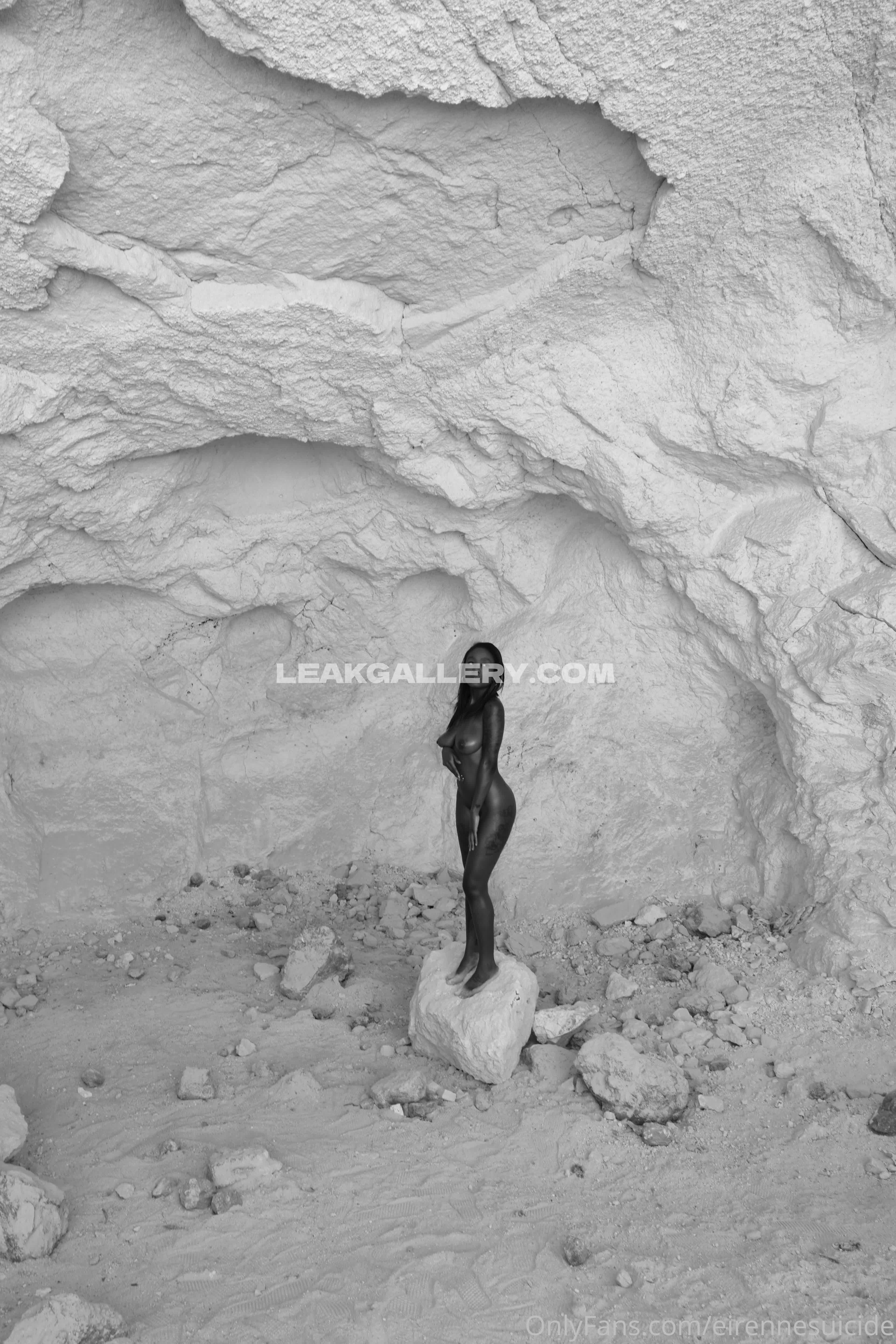 Eirennesg Exclusive Leaked Nude OnlyFans #11207297