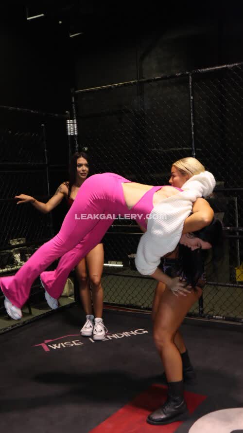 Elaynablack / elaynablackreal Exclusive Leaked Nude OnlyFans #11173184