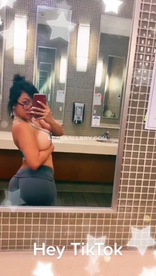 Elizabethannepelayo Exclusive Leaked Nude OnlyFans #11023172