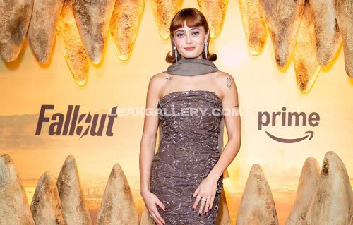 Ella_purnell Exclusive Leaked Nude OnlyFans #11859170