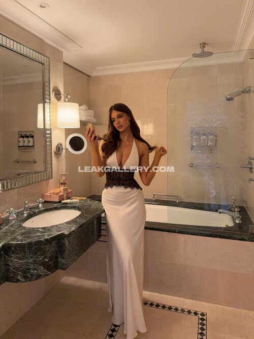 Ellacervetto / ella_cervetto Exclusive Leaked Nude OnlyFans #11437166