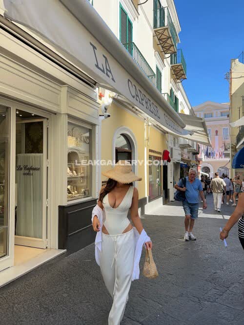 Ellacervetto / ella_cervetto Exclusive Leaked Nude OnlyFans #11438841