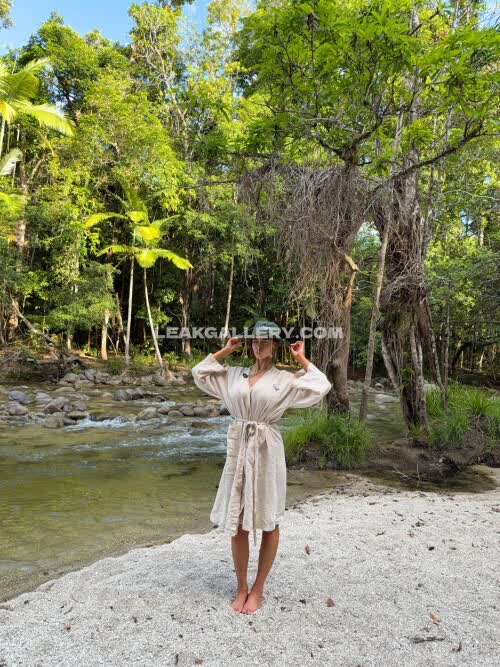 Ellacervetto / ella_cervetto Exclusive Leaked Nude OnlyFans #11466953