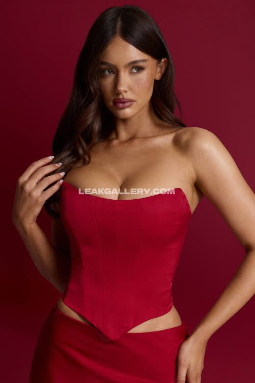 Ellacervetto / ella_cervetto Exclusive Leaked Nude OnlyFans #11465565