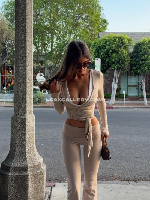 Ellacervetto / ella_cervetto Exclusive Leaked Nude OnlyFans #11466829