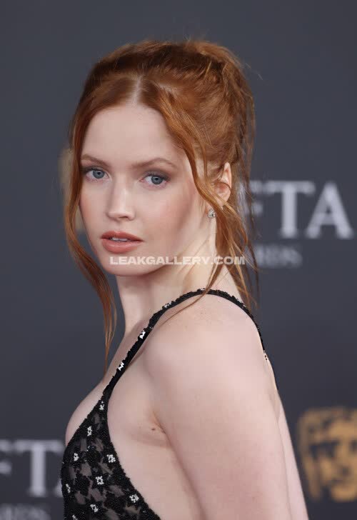 Elliebamber_ Exclusive Leaked Nude OnlyFans #11686431