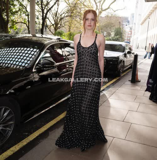 Elliebamber_ Exclusive Leaked Nude OnlyFans #11686786