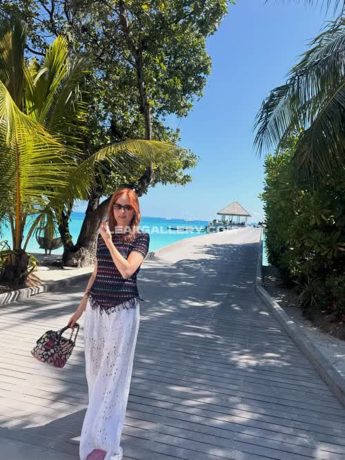 Elliebamber_ Exclusive Leaked Nude OnlyFans #11686505