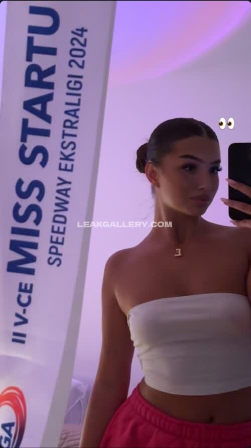 Emila.17x Exclusive Leaked Nude OnlyFans #11391367