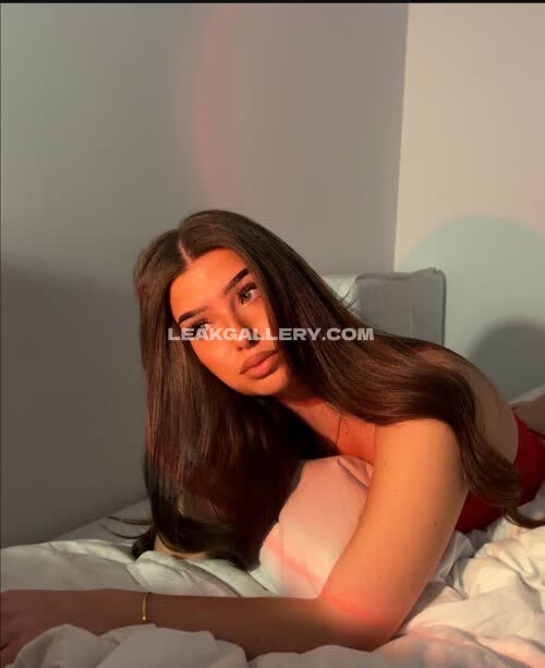 Emila.17x Exclusive Leaked Nude OnlyFans #11396046