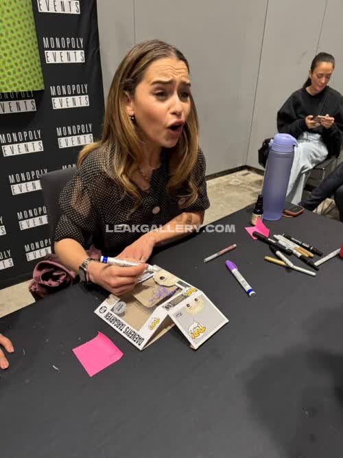 Emilia_clarke Exclusive Leaked Nude OnlyFans #11348456