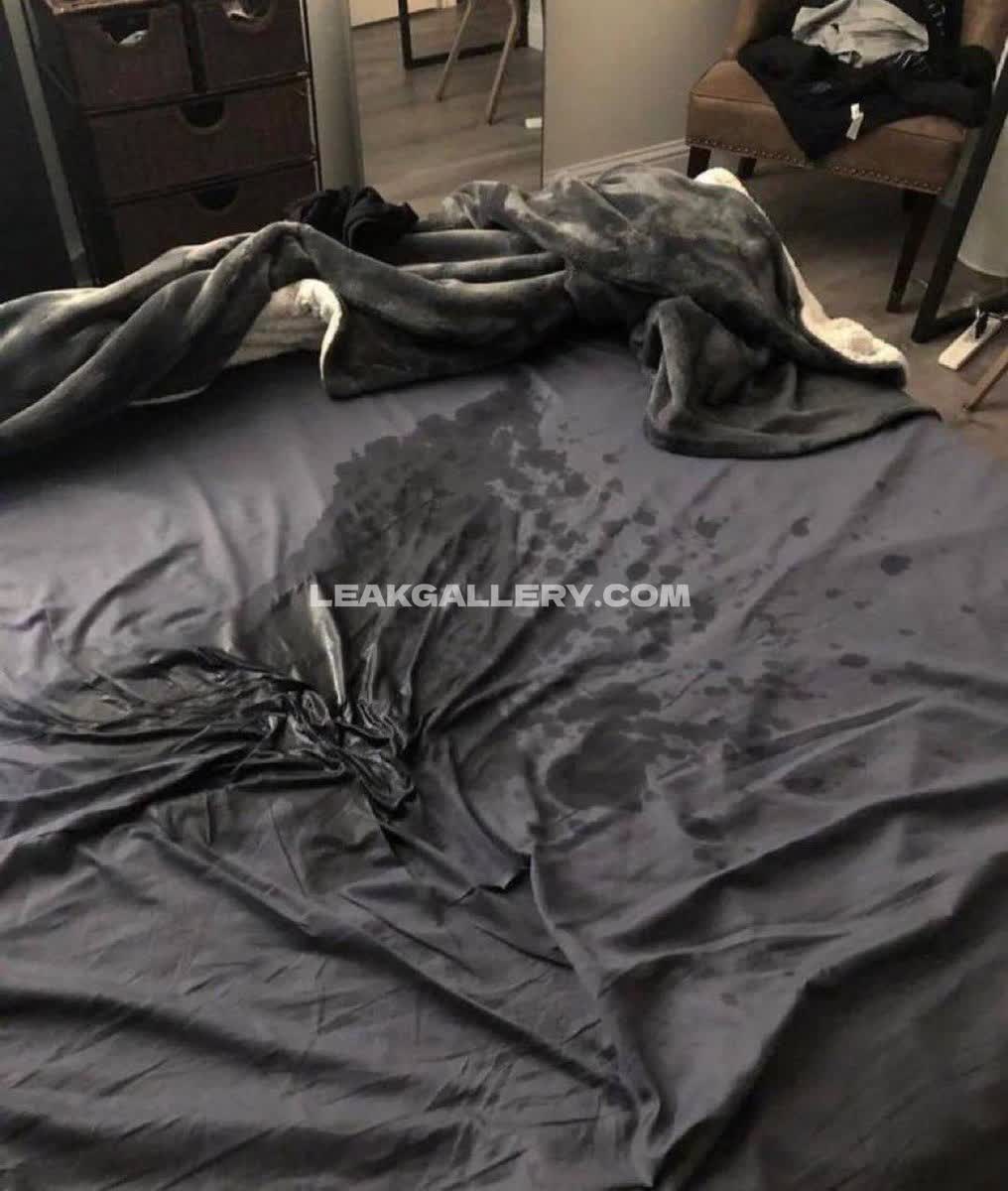 Emilynow Exclusive Leaked Nude OnlyFans #11516866