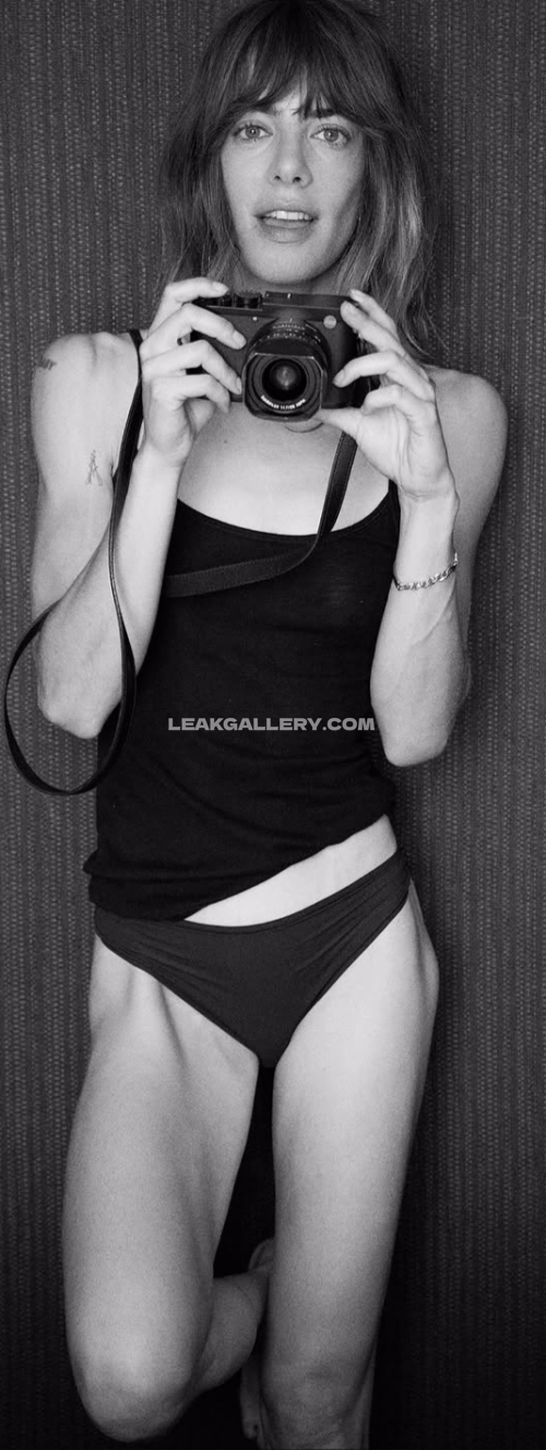 Emlabowe Exclusive Leaked Nude OnlyFans #11989293