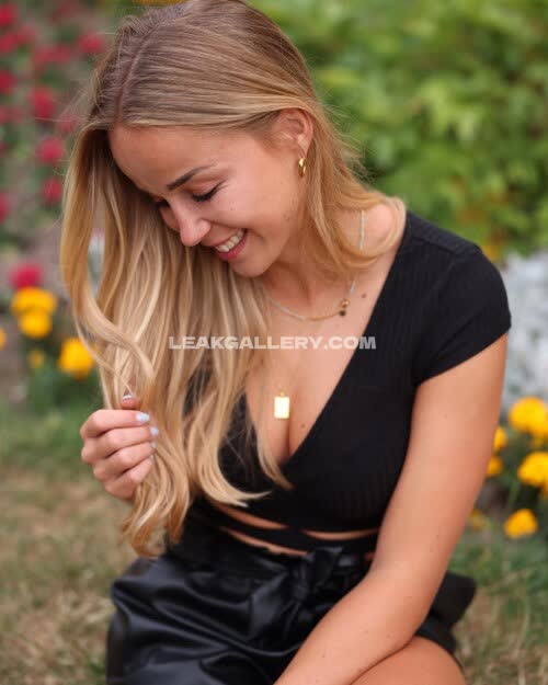 Female_football Exclusive Leaked Nude OnlyFans #11957640