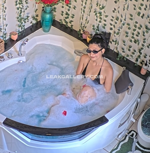 Fishtankdotlive Exclusive Leaked Nude OnlyFans #11557211