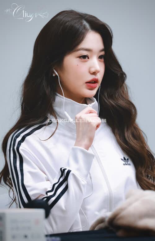 For_everyoung10 Exclusive Leaked Nude OnlyFans #11912157