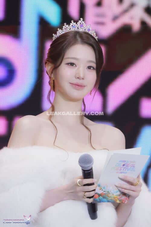 For_everyoung10 独家泄露的OnlyFans裸照 #11907821