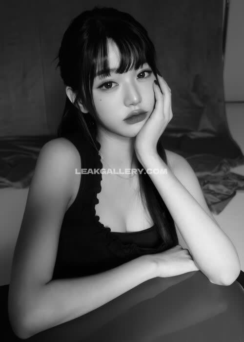 For_everyoung10 Exclusive Leaked Nude OnlyFans #11905345