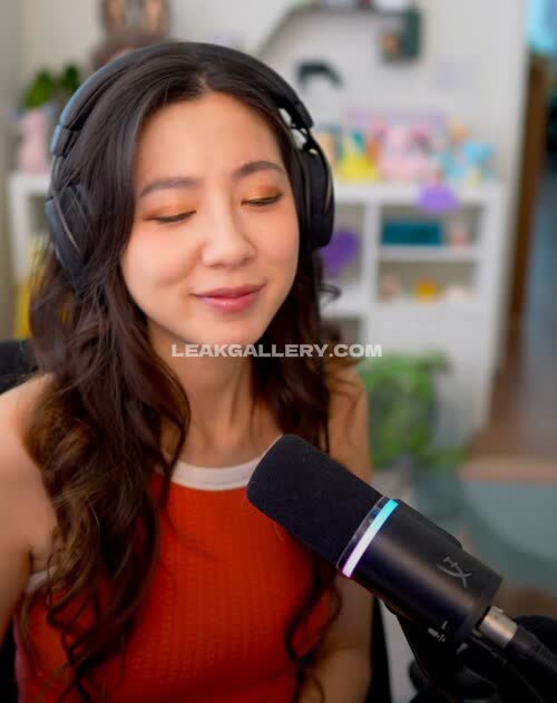 Fuslie Exclusive Leaked Nude OnlyFans #11592589