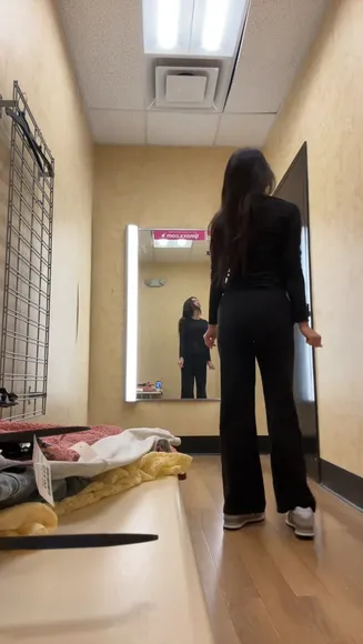 gianna.lorenn video thumbnail