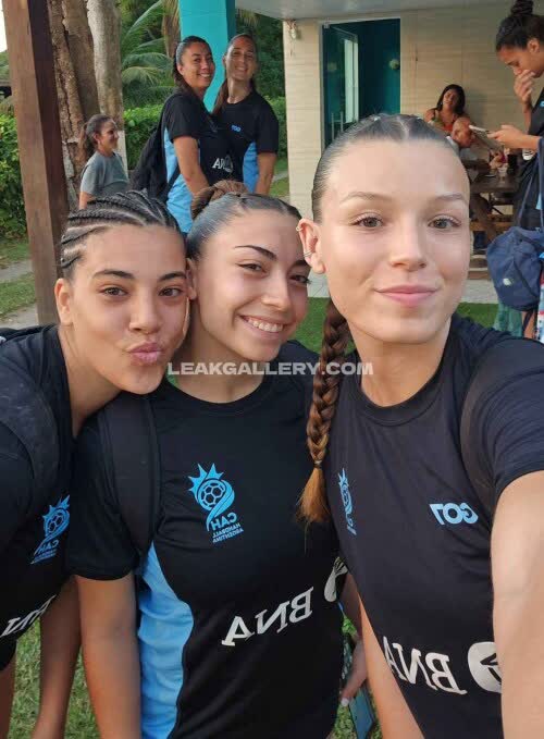 Gisebonomi13 Exclusive Leaked Nude OnlyFans #11787705