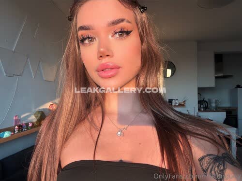 Goodgirlmiia Exclusive Leaked Nude OnlyFans #11829894