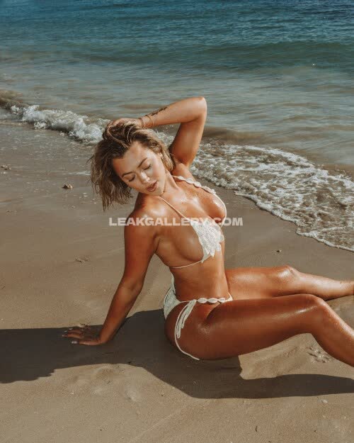Hallepayne Exclusive Leaked Nude OnlyFans #11659626