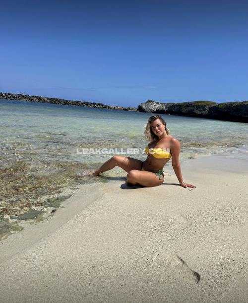 Hallepayne Exclusive Leaked Nude OnlyFans #11687802