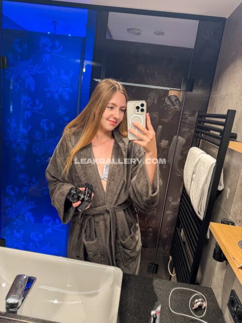 Ich Exclusive Leaked Nude OnlyFans #11934619