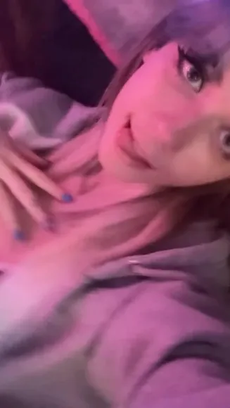 iluvmeww video thumbnail