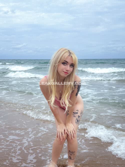 Iluvmeww Exclusieve gelekte naaktcontent van OnlyFans #11204237