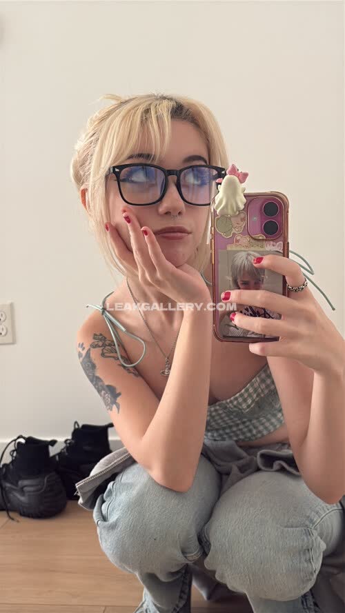 Iluvmeww Exclusive Leaked Nude OnlyFans #11262198