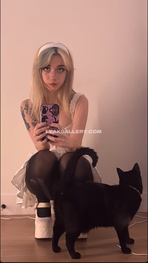 Iluvmeww Exclusive Leaked Nude OnlyFans #11235325