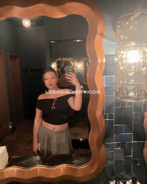 Isacamillebriones Exclusive Leaked Nude OnlyFans #11075755