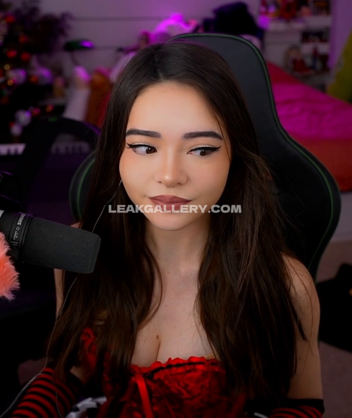 Itskatchii Exclusive Leaked Nude OnlyFans #10972408