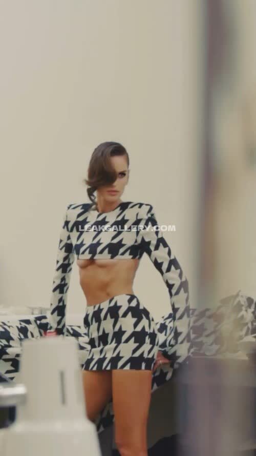 Izabelgoulart Exclusive Leaked Nude OnlyFans #11509214