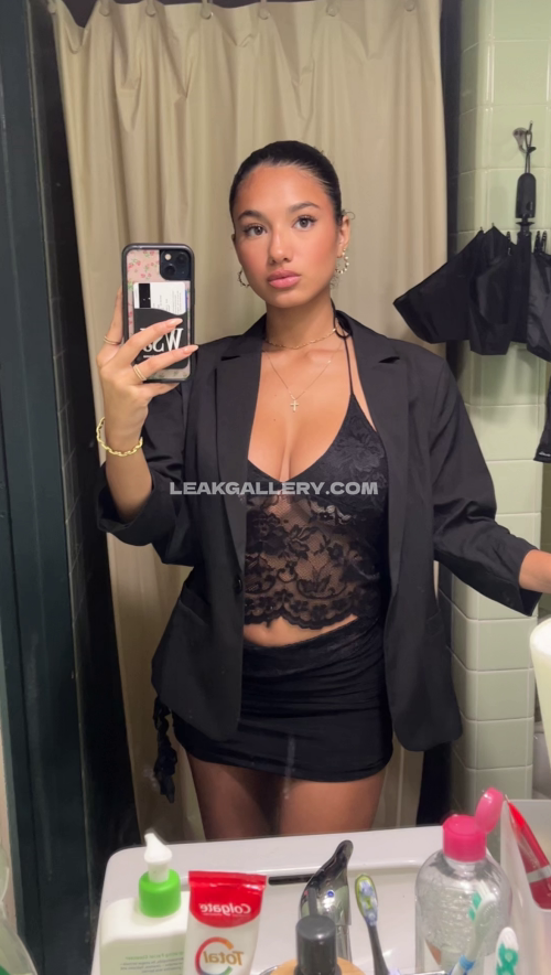 Jasmine_lillyyyy Exclusive Leaked Nude OnlyFans #11507010