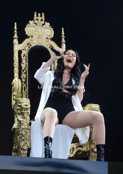 Jessiej Exclusive Leaked Nude OnlyFans #11426916