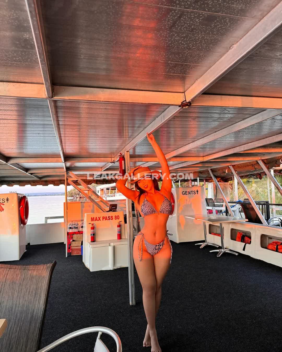 Jiee_wen / jiee_wen11 Exclusive Leaked Nude OnlyFans #11761994