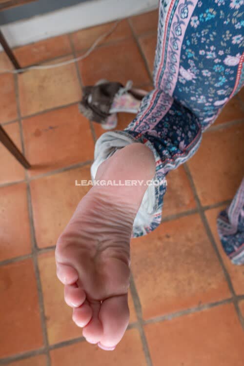 Joeys_feet_girls Exclusive Leaked Nude OnlyFans #11558072