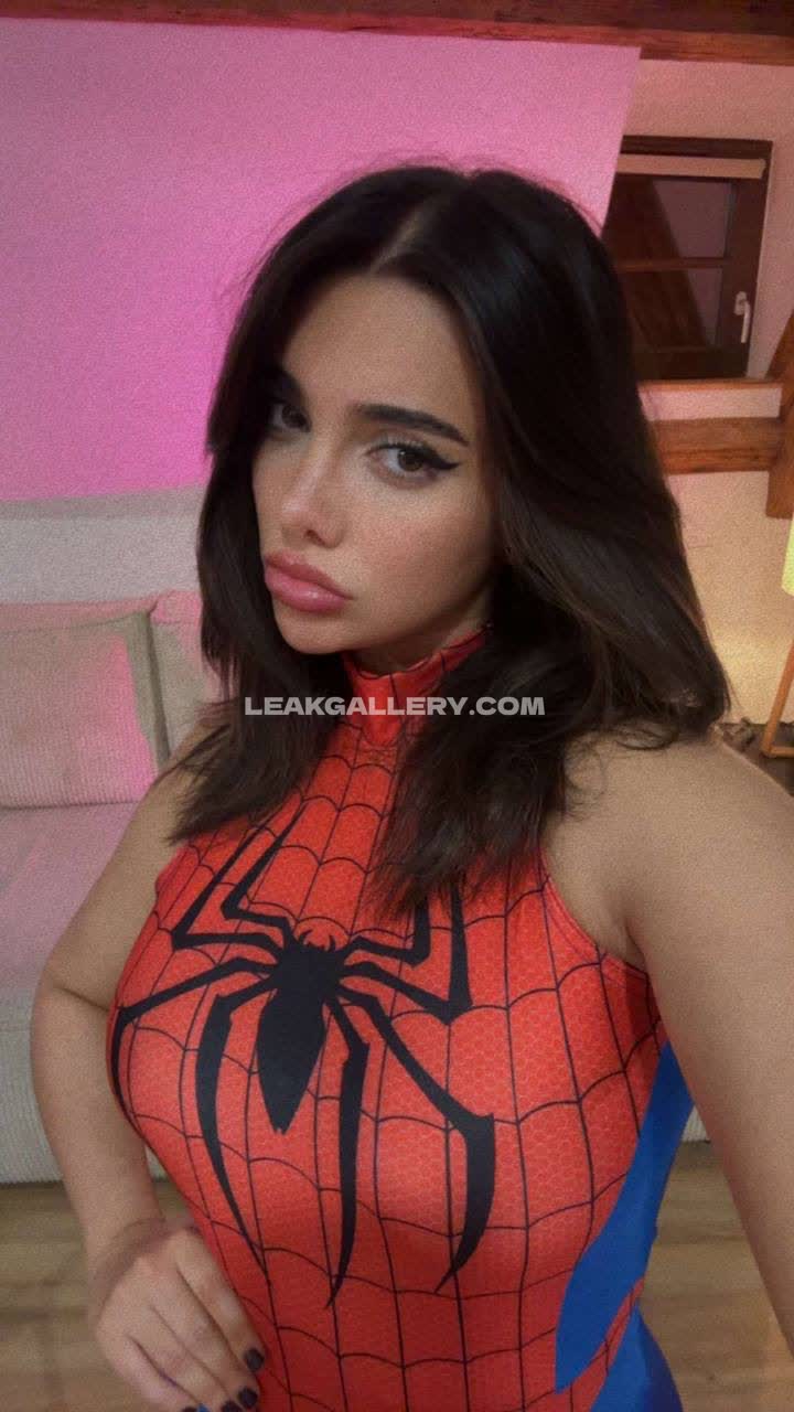 Juliabayonetta / Bayonetta OnlyFans Nudi in Esclusiva Trapela #10964395