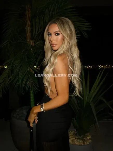 Juliannehopee Exclusive Leaked Nude OnlyFans #11008870