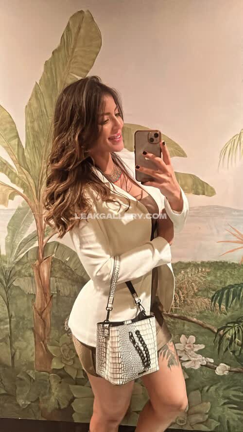 Juliecbvip Exclusive Leaked Nude OnlyFans #11783781