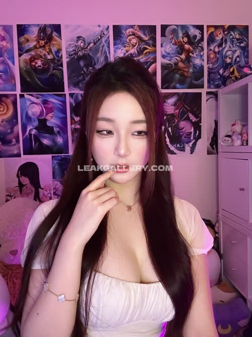Kiittwy Exclusive Leaked Nude OnlyFans #11293895