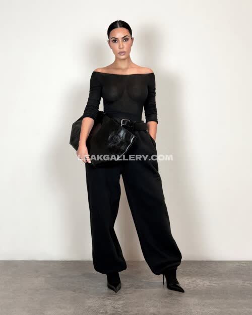 Kimkardashian / kim_kardashian Exclusive Leaked Nude OnlyFans #11797721